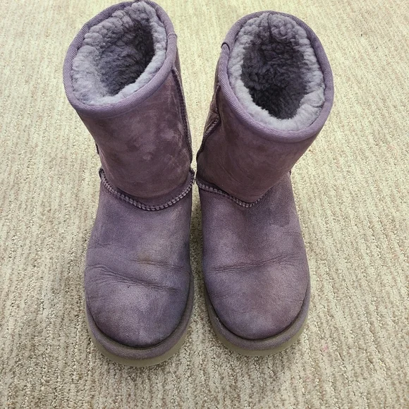 Purple ugg snow boots hotsell